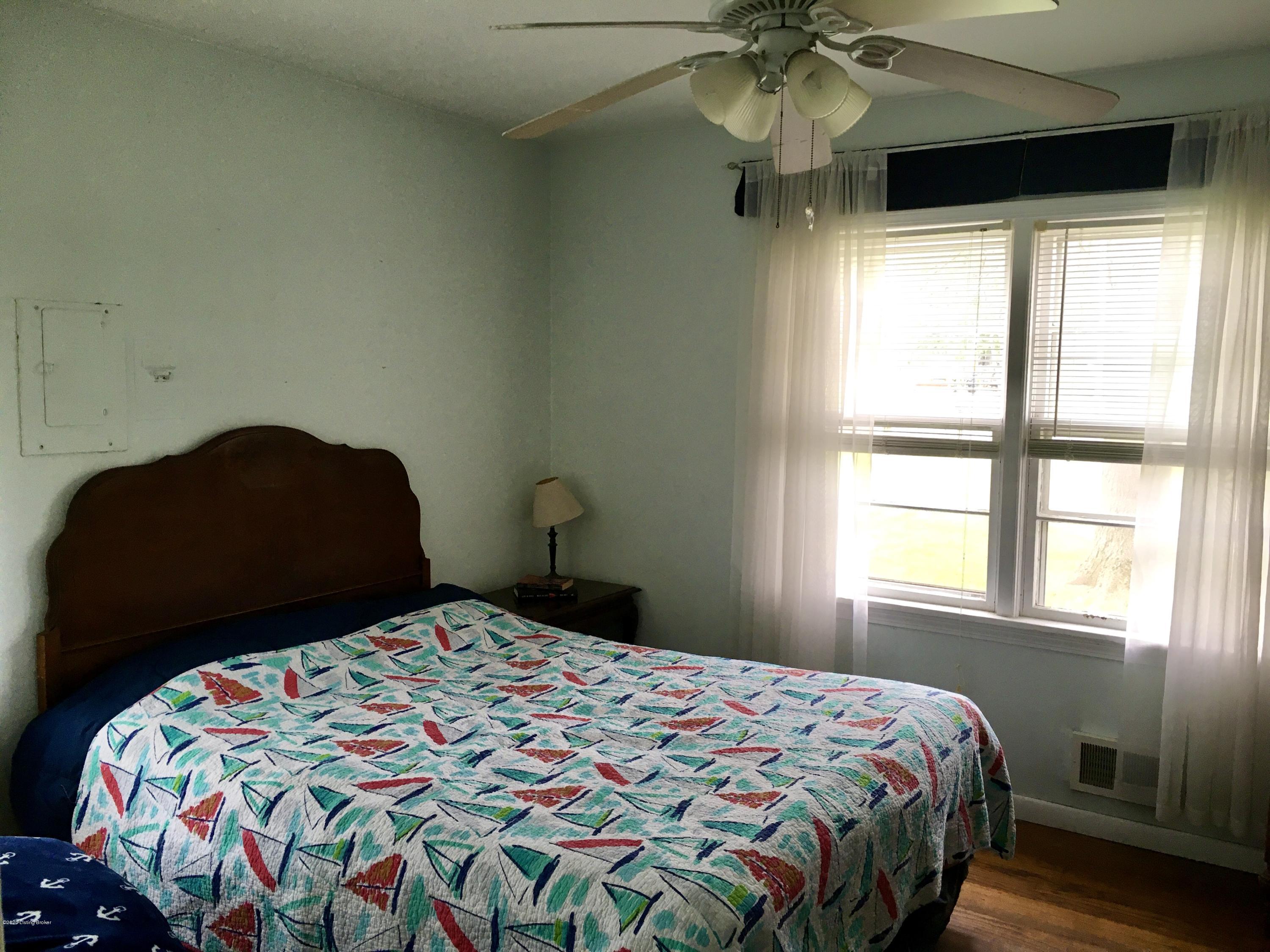 10003 Keys Ferry Road Fairdale, KY 40118 - Photo 32 of 41 Photo May 11, 4 12 34 PM