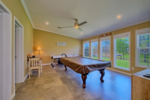 $345,000 | 510 Pecan Estates Loop, Hemphill, TX 75948