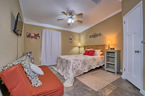 $345,000 | 510 Pecan Estates Loop, Hemphill, TX 75948