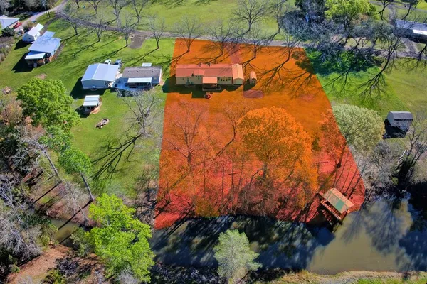 $345,000 | 510 Pecan Estates Loop, Hemphill, TX 75948