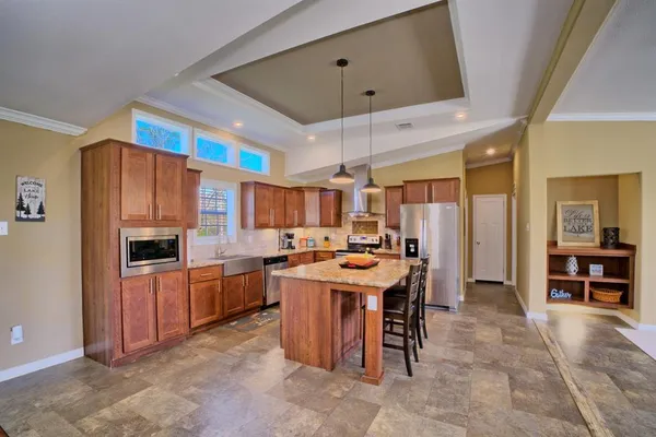 $345,000 | 510 Pecan Estates Loop, Hemphill, TX 75948