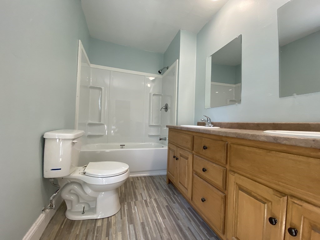 70 West Main Street Ware, MA 01082 - Photo 13 of 31 Gallery Image 13