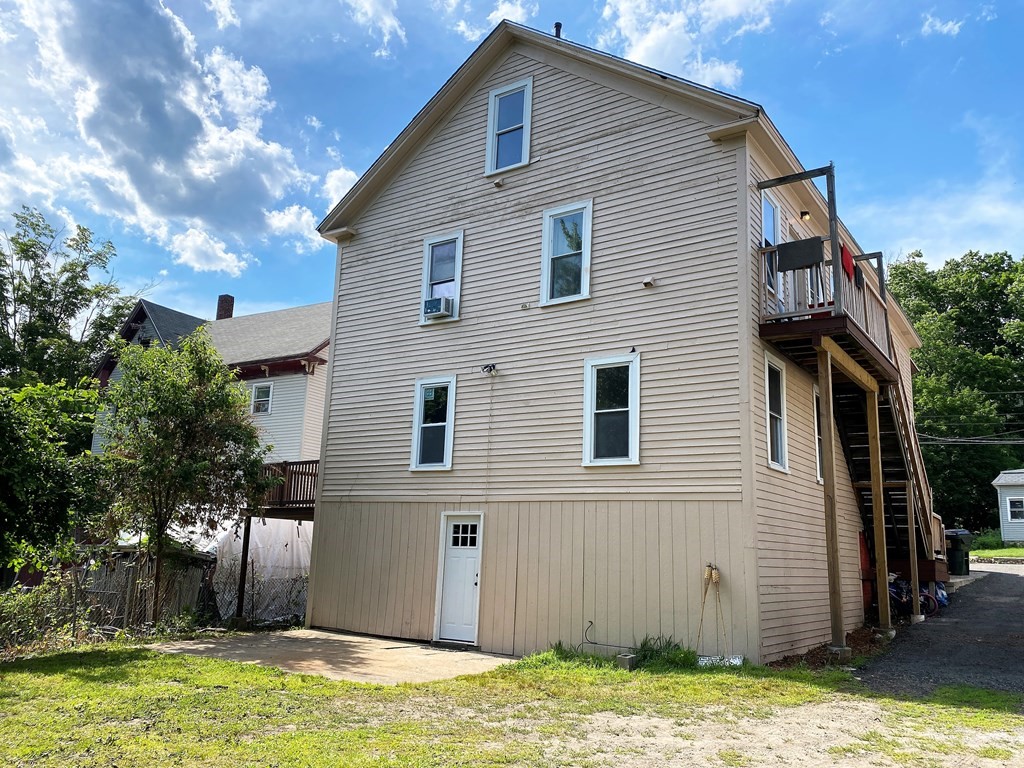 70 West Main Street Ware, MA 01082 - Photo 2 of 31 Gallery Image 2