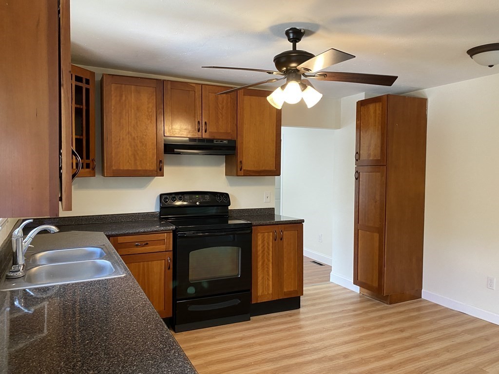 70 West Main Street Ware, MA 01082 - Photo 9 of 31 Gallery Image 9