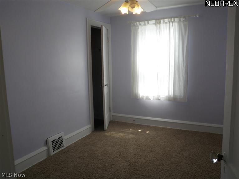 1340 Lander Road Cleveland, OH 44124 - Photo 9 of 13