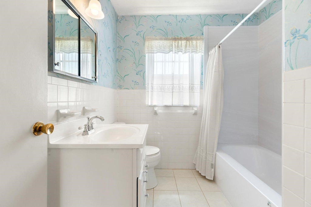 173 Lake Shore Road, Unit 3 Boston, MA 02135 - Photo 32 of 41 Gallery Image 32