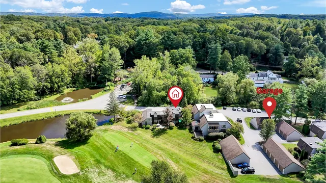 $309,900 | 5 Mallard Drive, Unit 5, Farmington, CT 06032