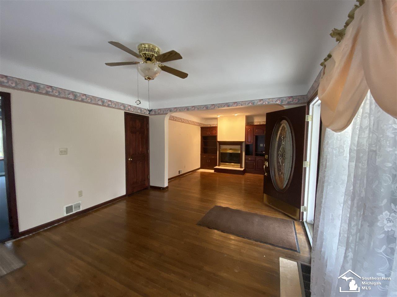 1584 Samaria Road Temperance, MI 48182 - Photo 10 of 27