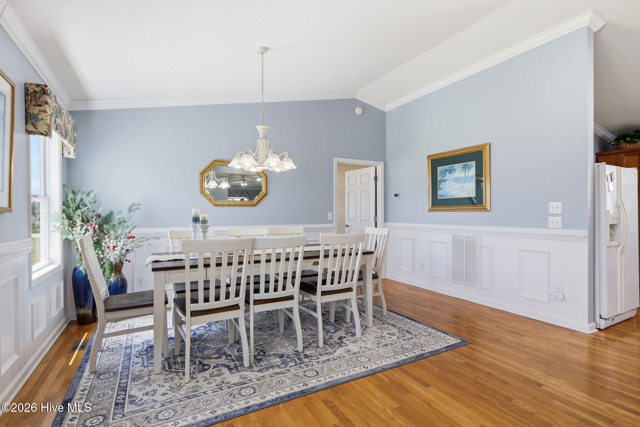 260 Hill Road Smyrna, NC 28579 - Photo 9 of 60 Dining area