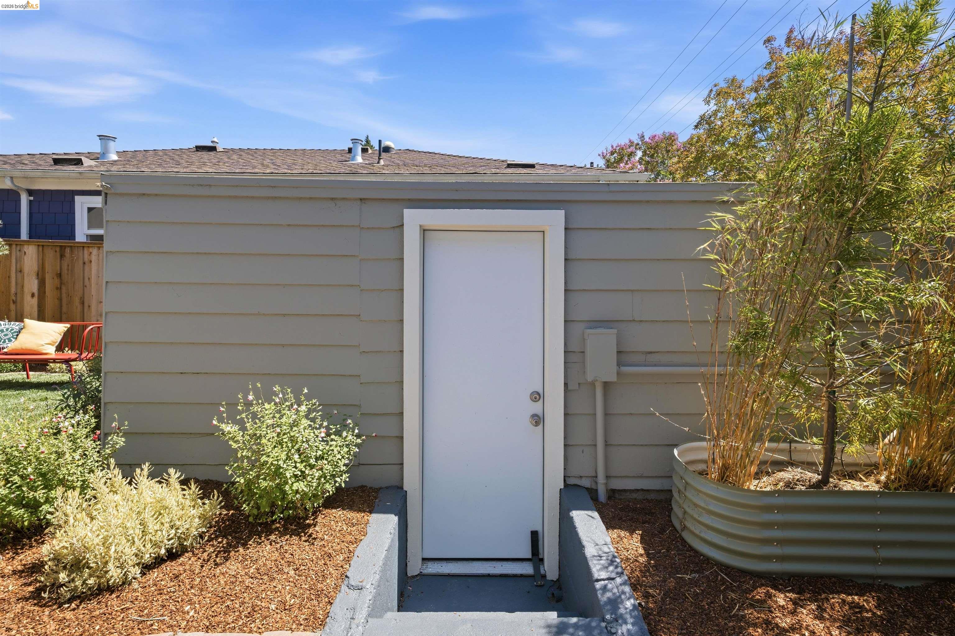 2635 Mathews Street Berkeley, CA 94702 - Photo 86 of 89