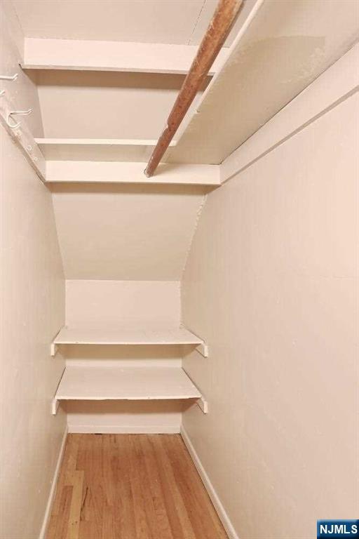 712 Washington Drive, Unit 712 Ramsey, NJ 07446 - Photo 18 of 20 a view of entryway