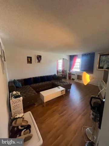 $295,000 | 507 East 22nd Street, Chester, PA 19013