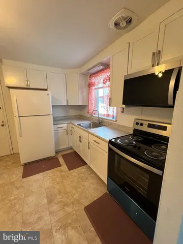 $295,000 | 507 East 22nd Street, Chester, PA 19013