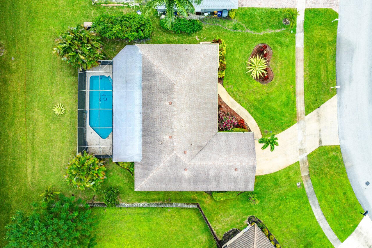 11396 Shiloh Way Boca Raton, FL 33428 - Photo 29 of 38 c90e0e51-557f-4c3c-86cc-a6a6846ec32a