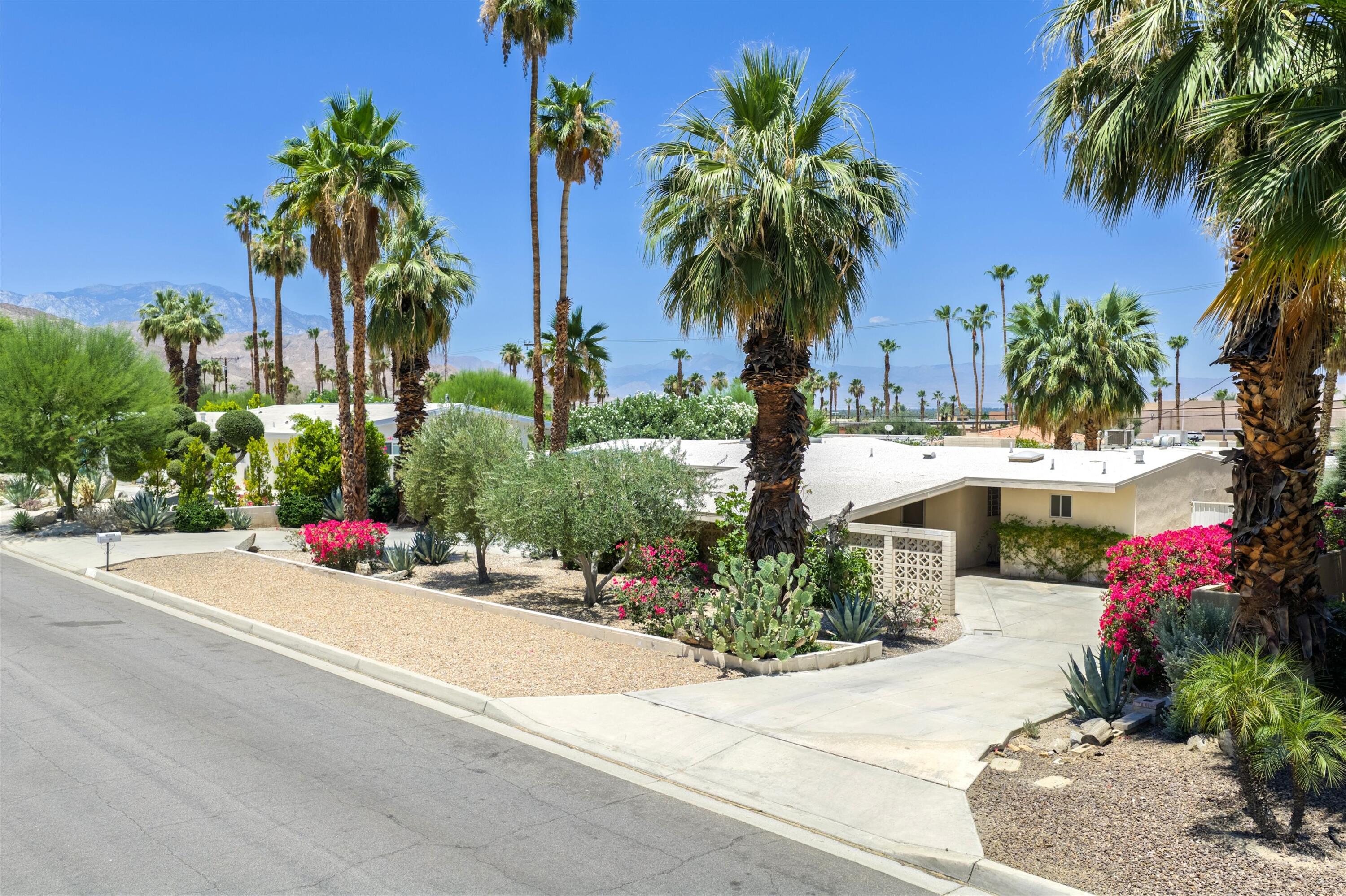 73540 Joshua Tree Street Palm Desert, CA 92260 - Photo 36 of 36 04-Photo-4