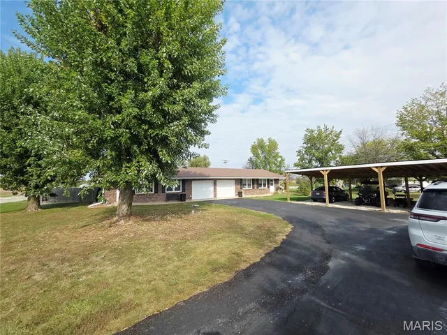 $210,000 | 1204 North Elm Street, Monroe City, MO 63456