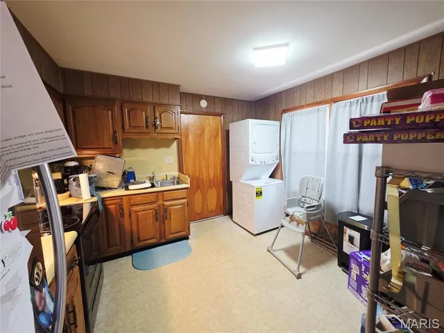 $210,000 | 1204 North Elm Street, Monroe City, MO 63456