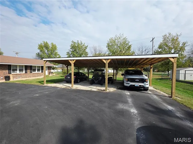 $210,000 | 1204 North Elm Street, Monroe City, MO 63456