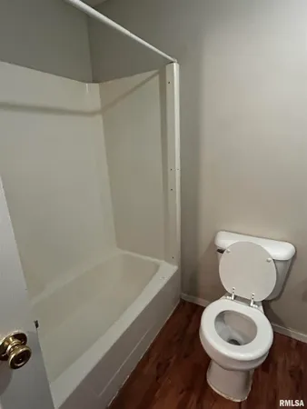 $999 | 3417 Baskin Ridge, Unit 10, Peoria, IL 61604