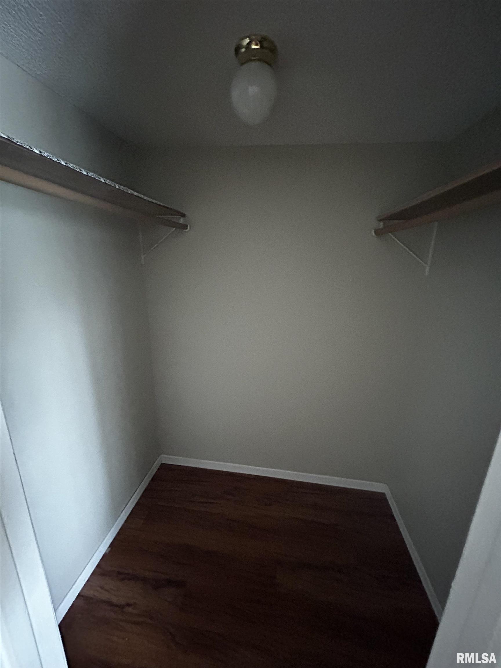 3417 Baskin Ridge, Unit 10 Peoria, IL 61604 - Photo 15 of 16