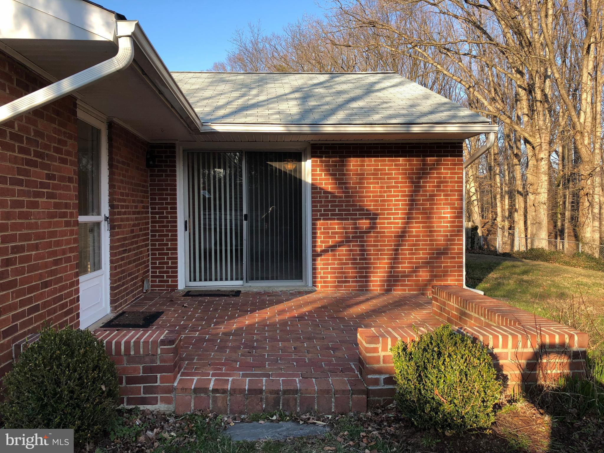4127 Conrad Road Alexandria, VA 22312 - Photo 20 of 22 Exterior (Rear)