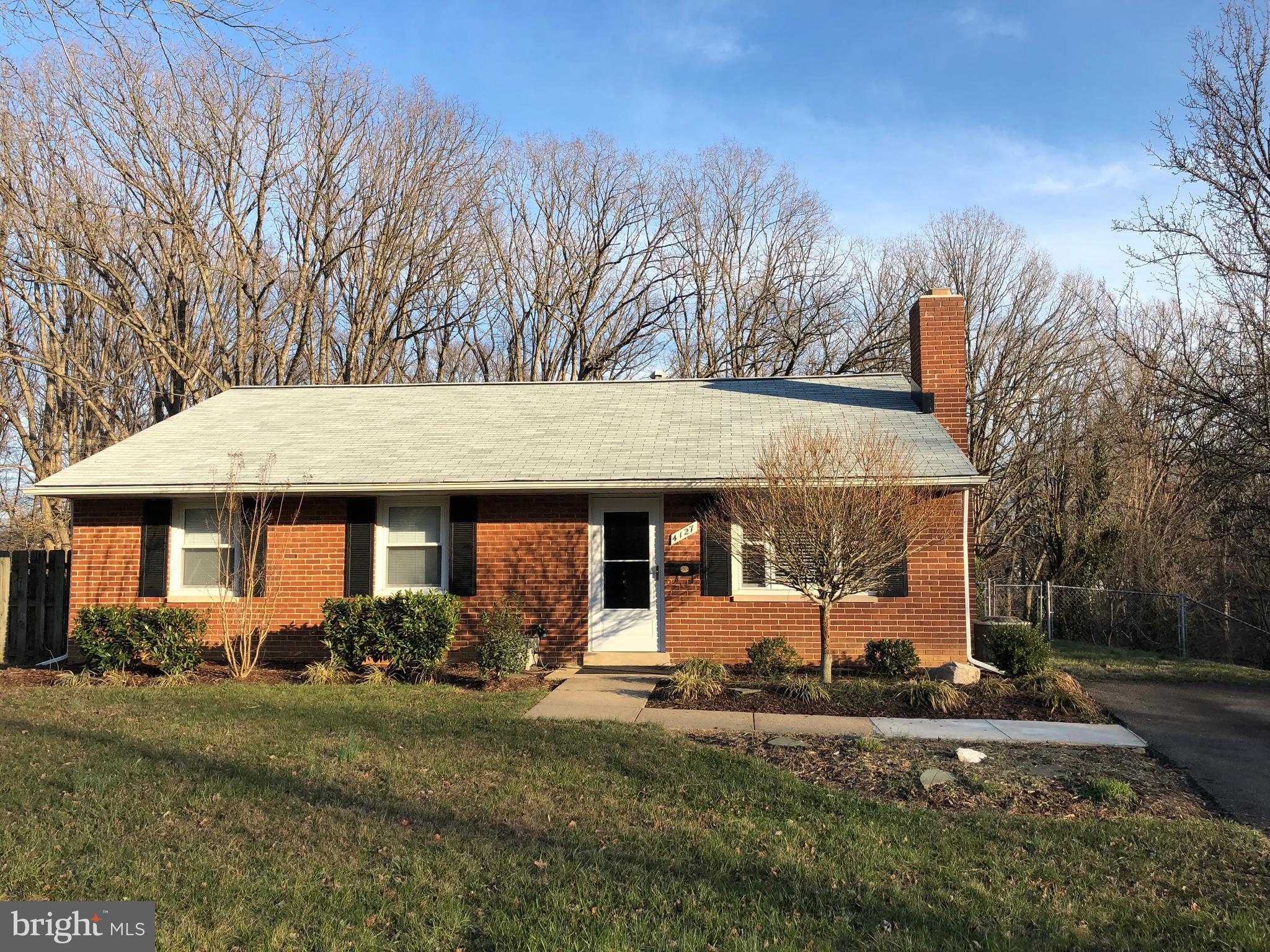4127 Conrad Road Alexandria, VA 22312 - Photo 21 of 22 Exterior (Front)