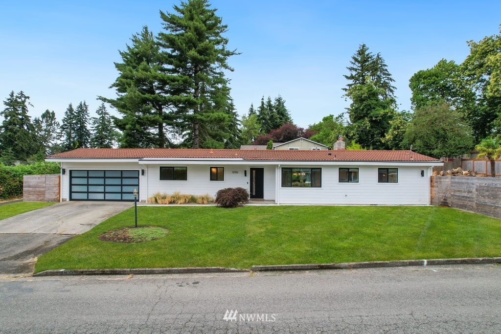 12106 Southeast 43rd Street, Bellevue, WA 98006 Compass