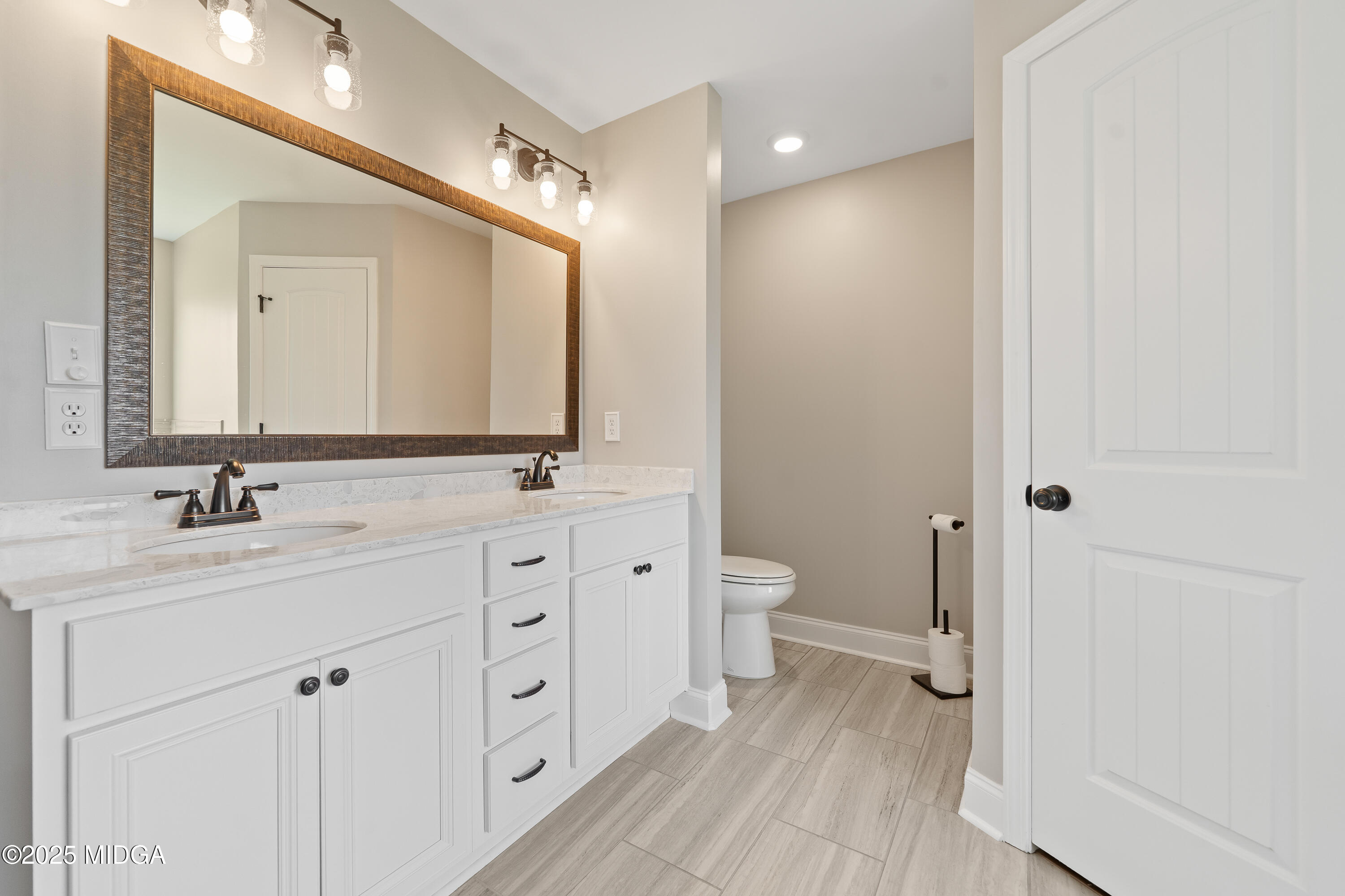 301 Creek Ridge Drive Warner Robins, GA 31088 - Photo 30 of 36 301 Creek Ridge Dr-07604