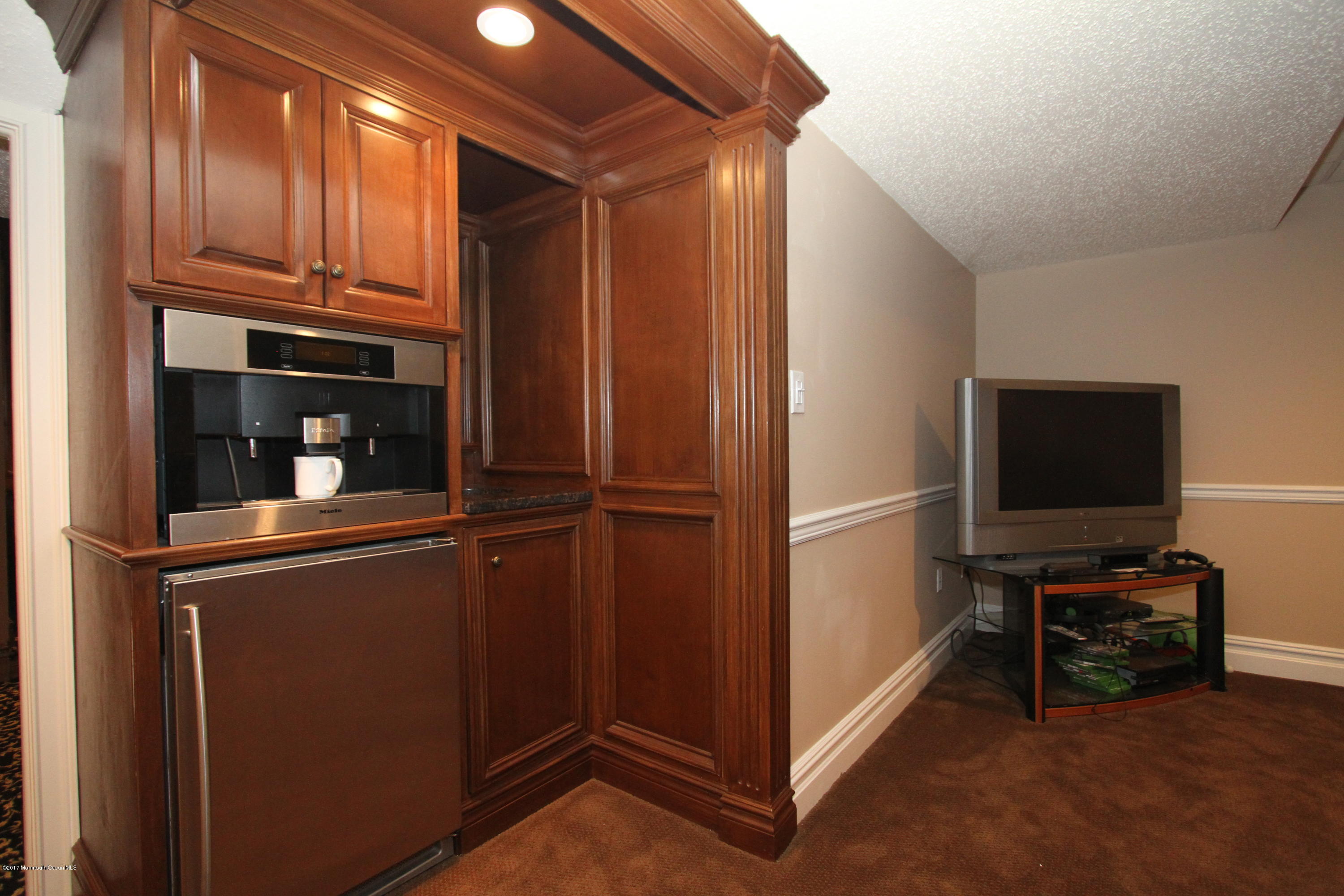 305 Brian Drive Morganville, NJ 07751 - Photo 30 of 41 IMG_8387