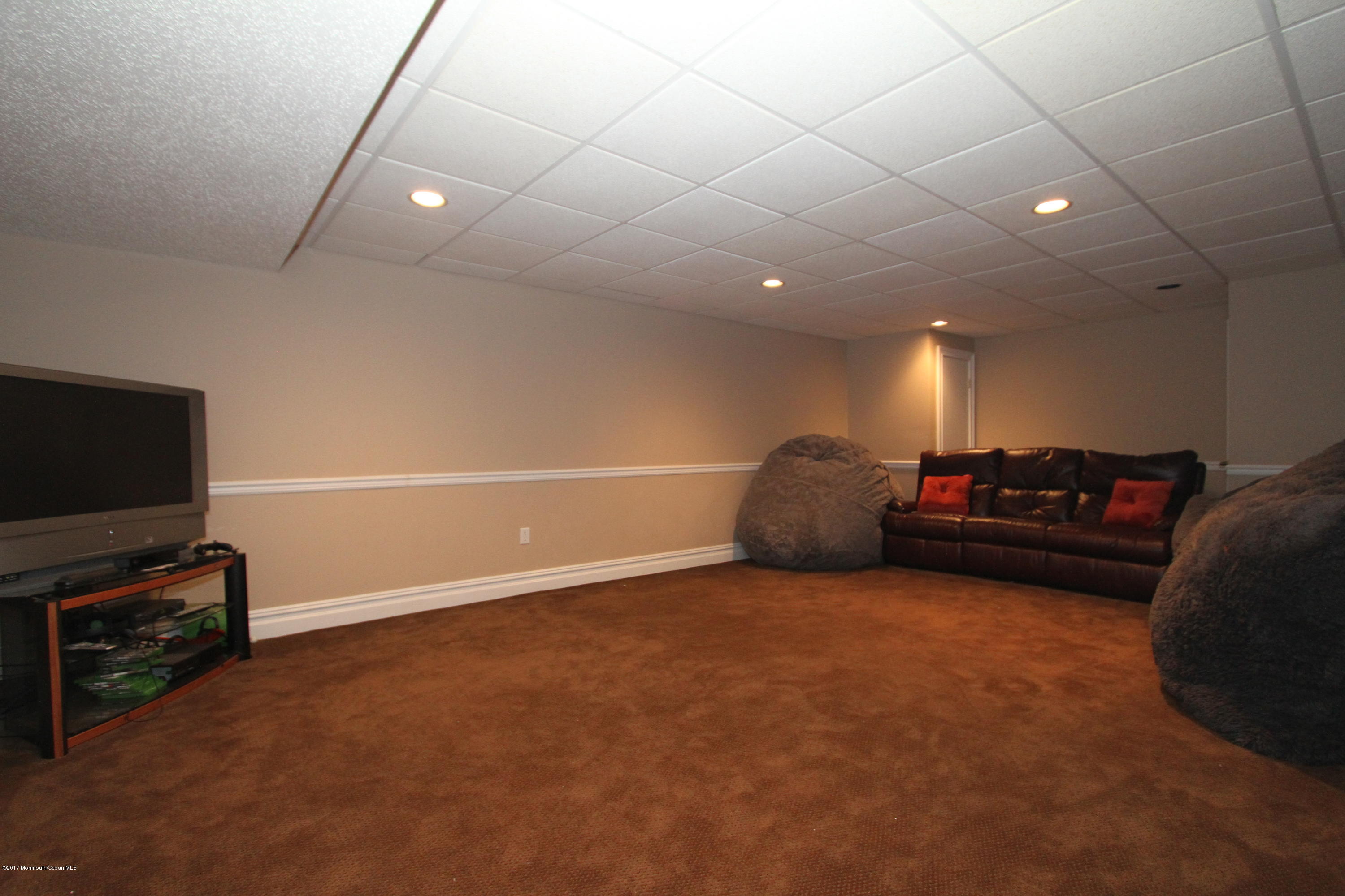 305 Brian Drive Morganville, NJ 07751 - Photo 31 of 41 IMG_8395