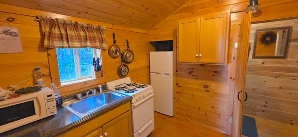 $625,000 | 9 Jerry's Road, Ashland, ME 04732