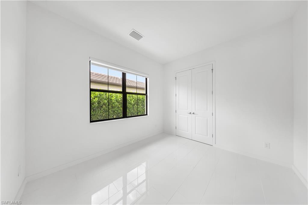 14854 Loggerhead Drive Naples, FL 34120 - Photo 16 of 25 Gallery Image 16