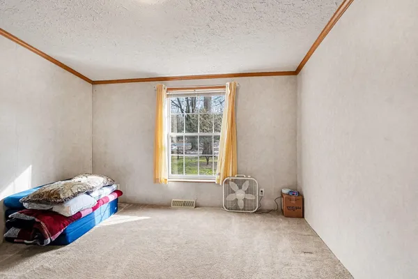 $260,000 | 114 North Bossett Road, Ravenna, MI 49451