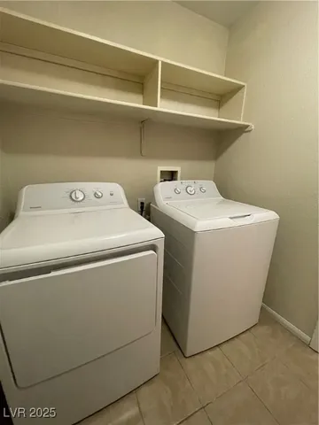 $2,095 | 635 Dan Street, Henderson, NV 89015