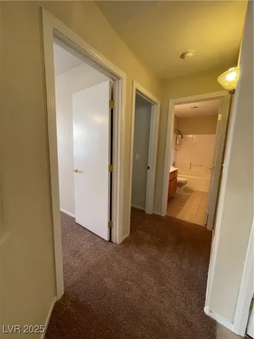 $2,095 | 635 Dan Street, Henderson, NV 89015