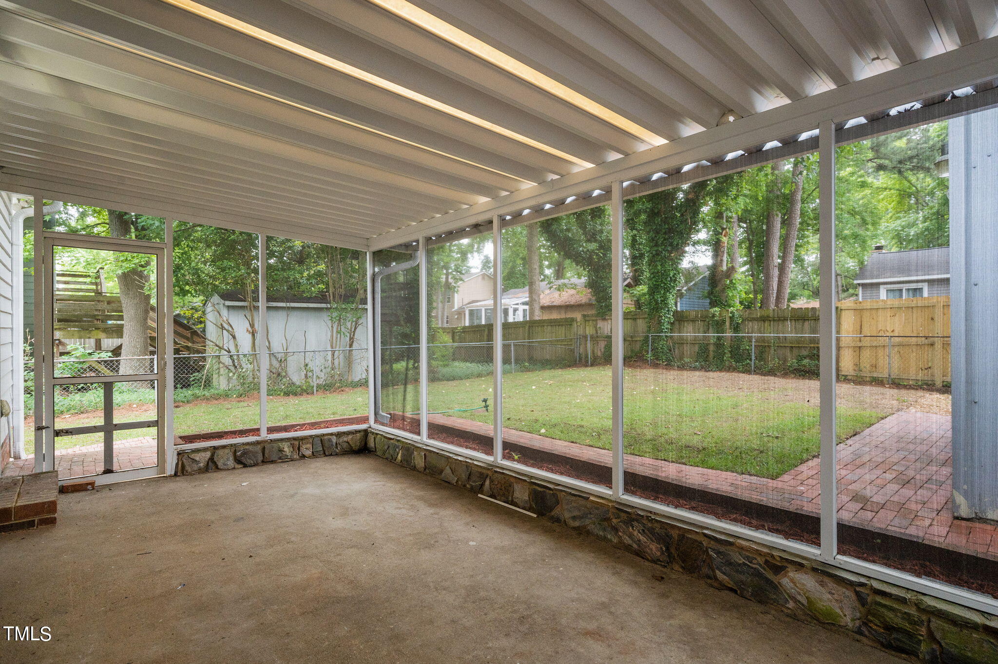 3712 Summer Place Raleigh, NC 27604 - Photo 23 of 25 a view of backyard with green space