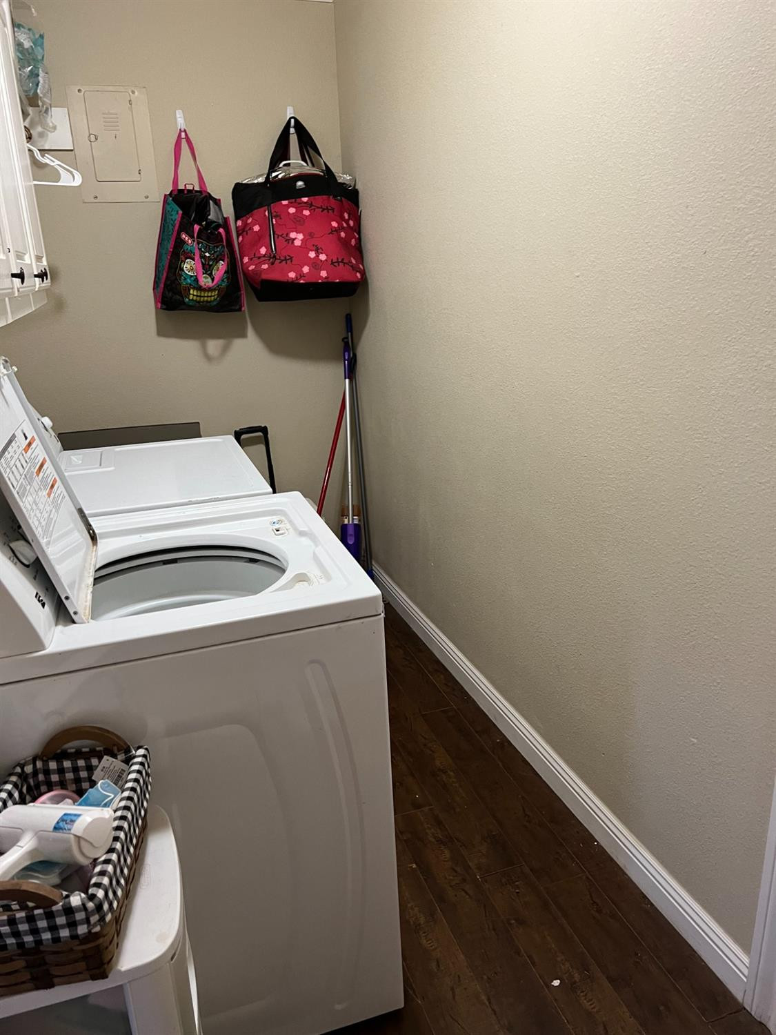 2505 52nd Street Lubbock, TX 79413 - Photo 9 of 9 Utility Room