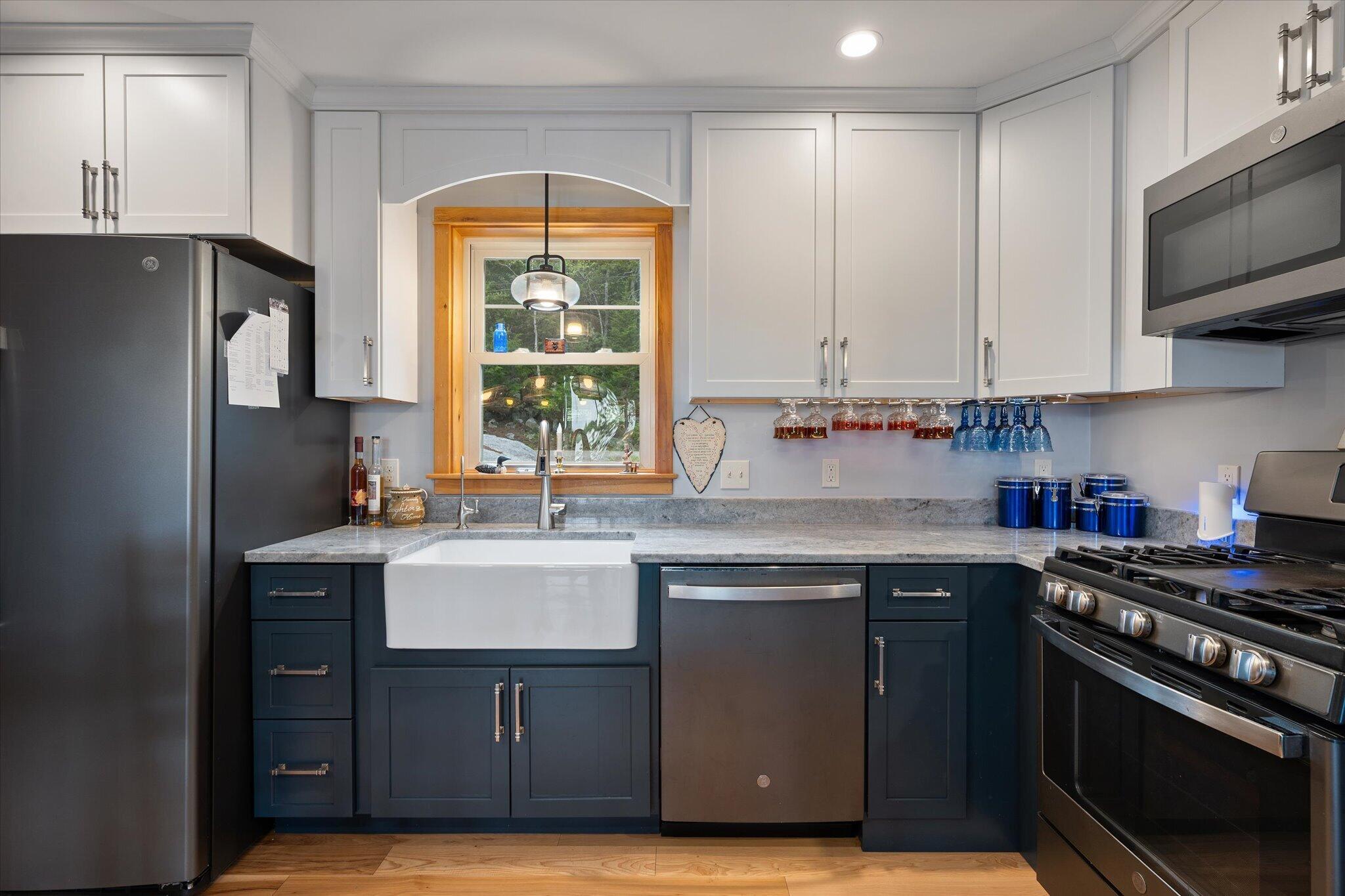 269 Phillips Way Ellsworth, ME 04605 - Photo 7 of 54 11-Kitchen