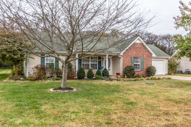 1302 Ripken Court Murfreesboro, TN 37129 - Photo 3 of 15 Pristine home with lots to offer!