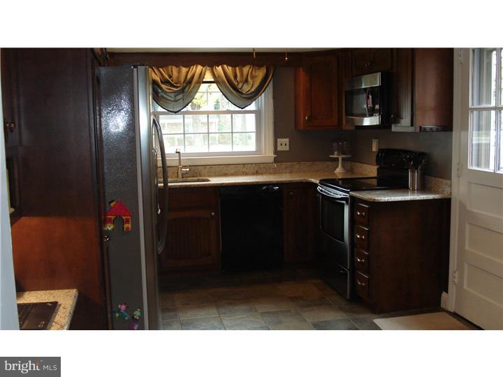 490 Beatty Road Springfield, PA 19064 - Photo 2 of 22