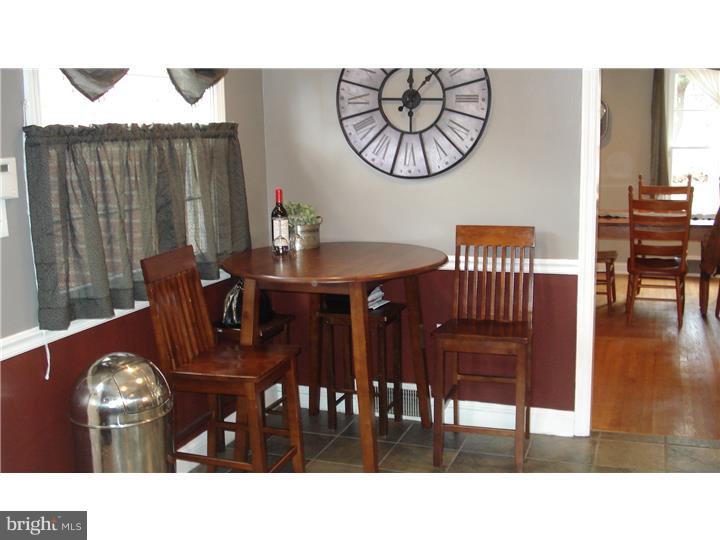 490 Beatty Road Springfield, PA 19064 - Photo 3 of 22