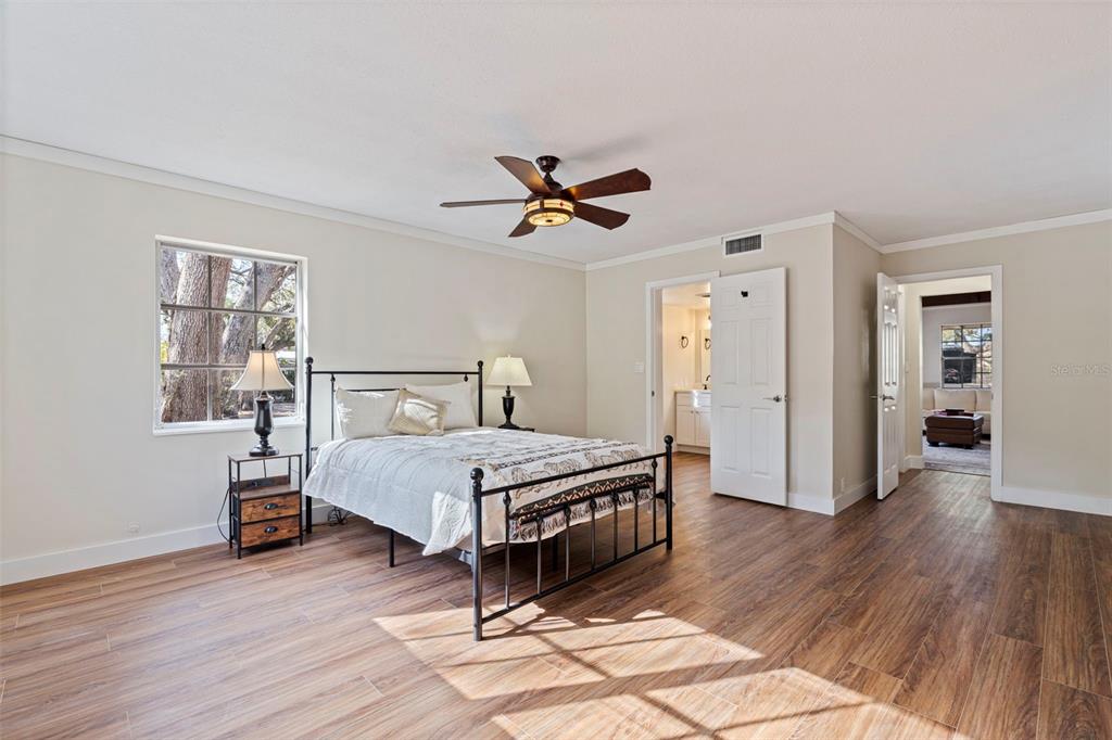 2901 Pelham Road North St. Petersburg, FL 33710 - Photo 22 of 48