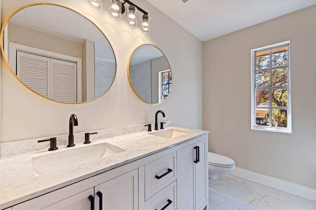 2901 Pelham Road North St. Petersburg, FL 33710 - Photo 35 of 48