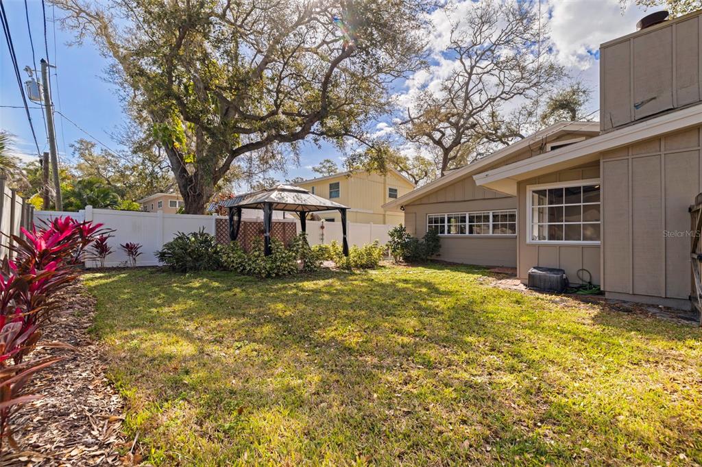 2901 Pelham Road North St. Petersburg, FL 33710 - Photo 41 of 48