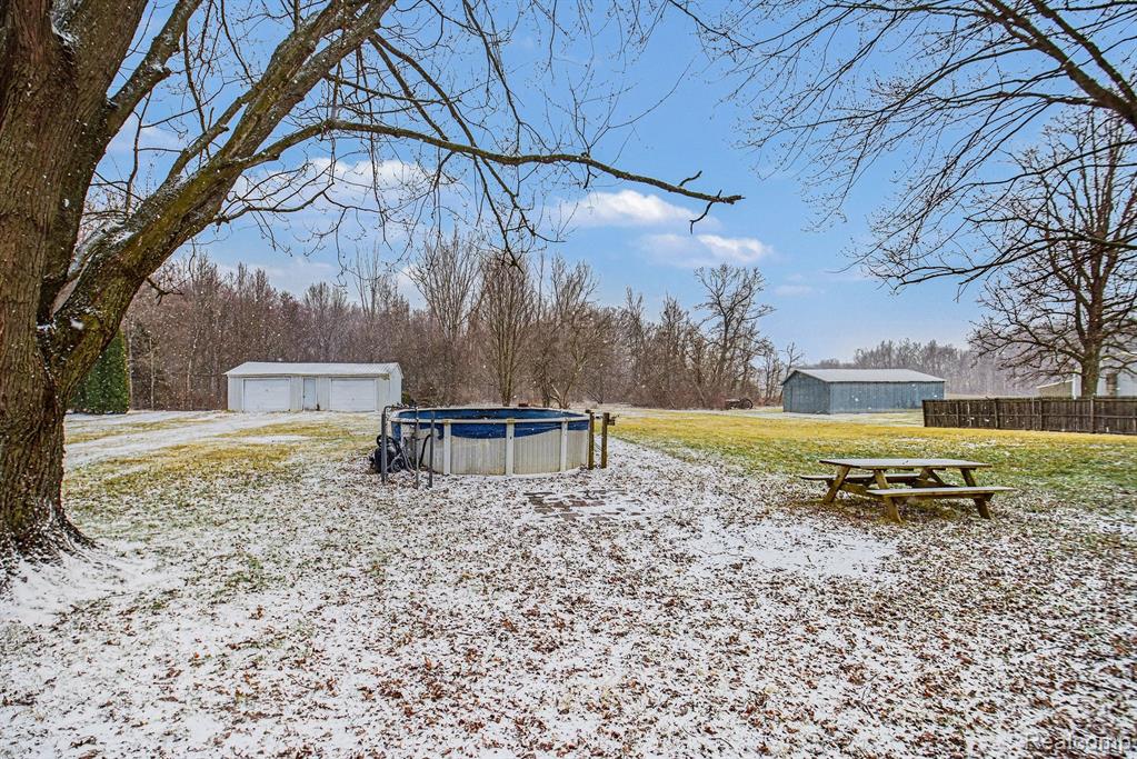 5330 East Vienna Road Clio, MI 48420 - Photo 25 of 27