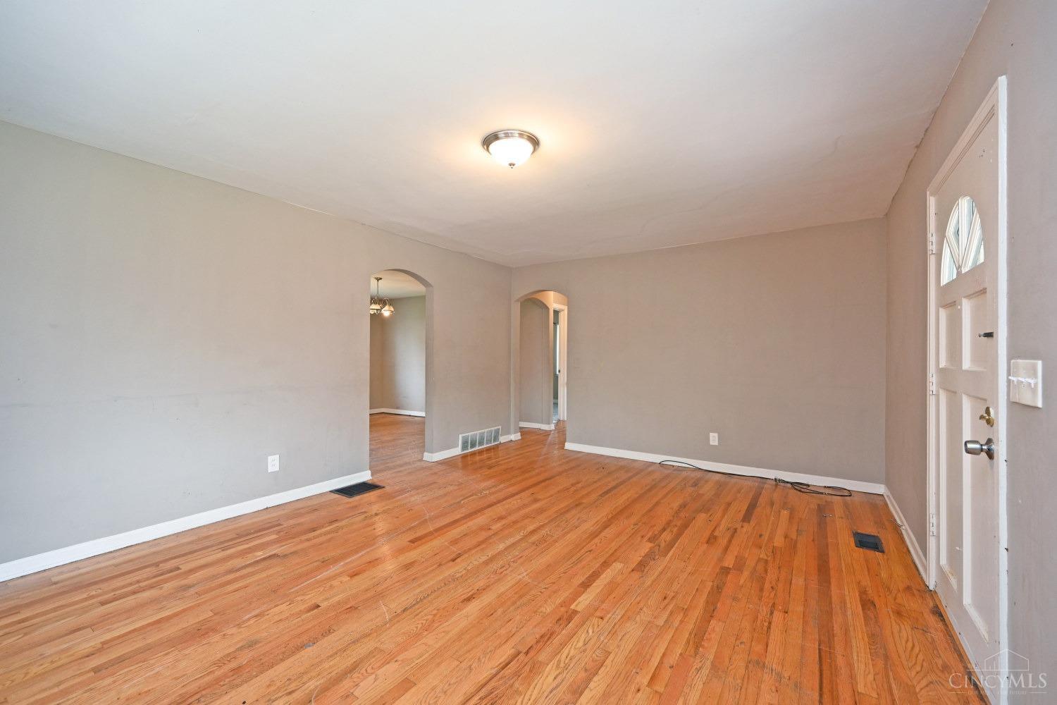 3582 Werk Road Cincinnati, OH 45248 - Photo 8 of 29 Gallery Image 8