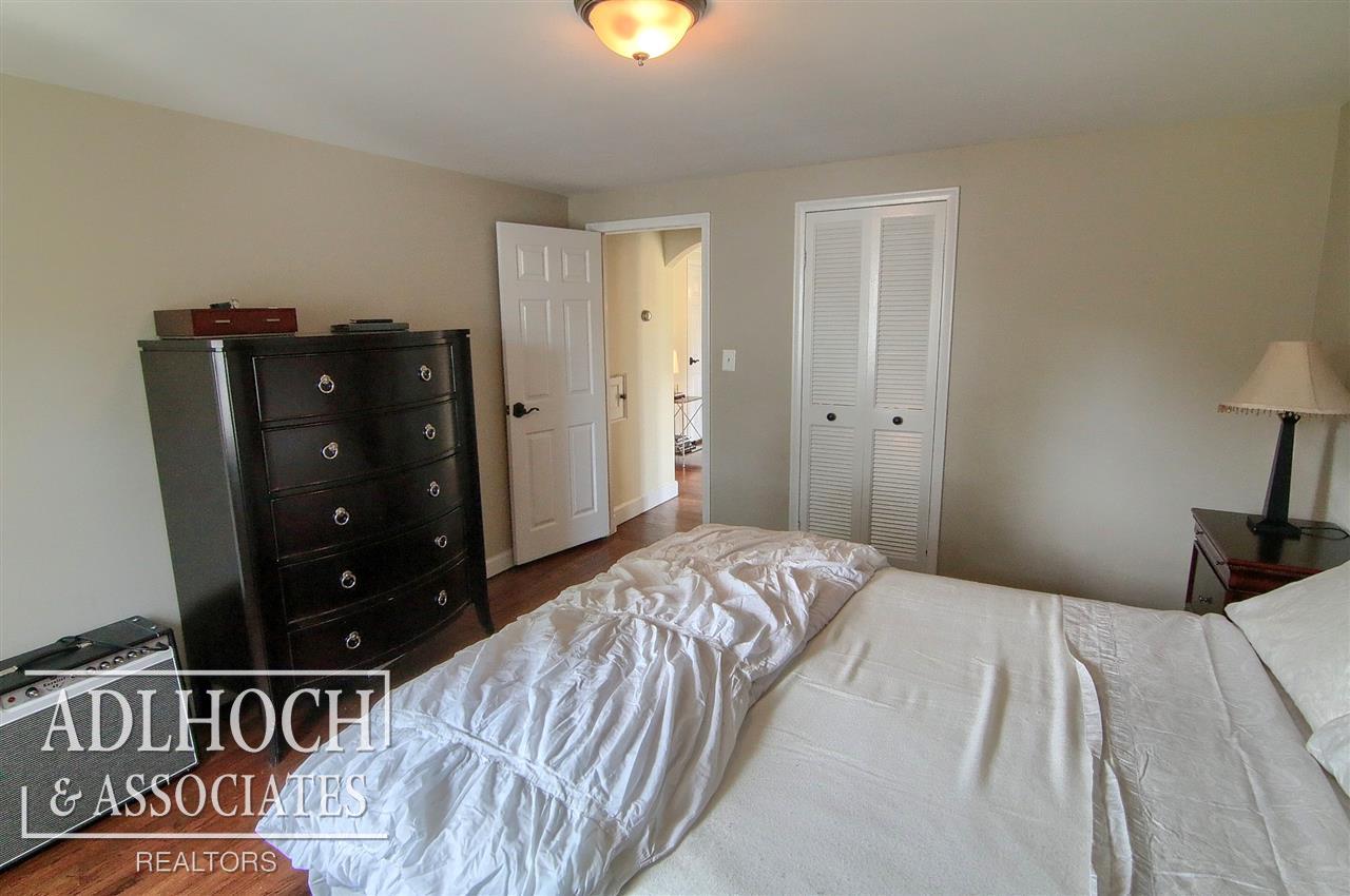 806 Pemberton Road Grosse Pointe, MI 48230 - Photo 17 of 27