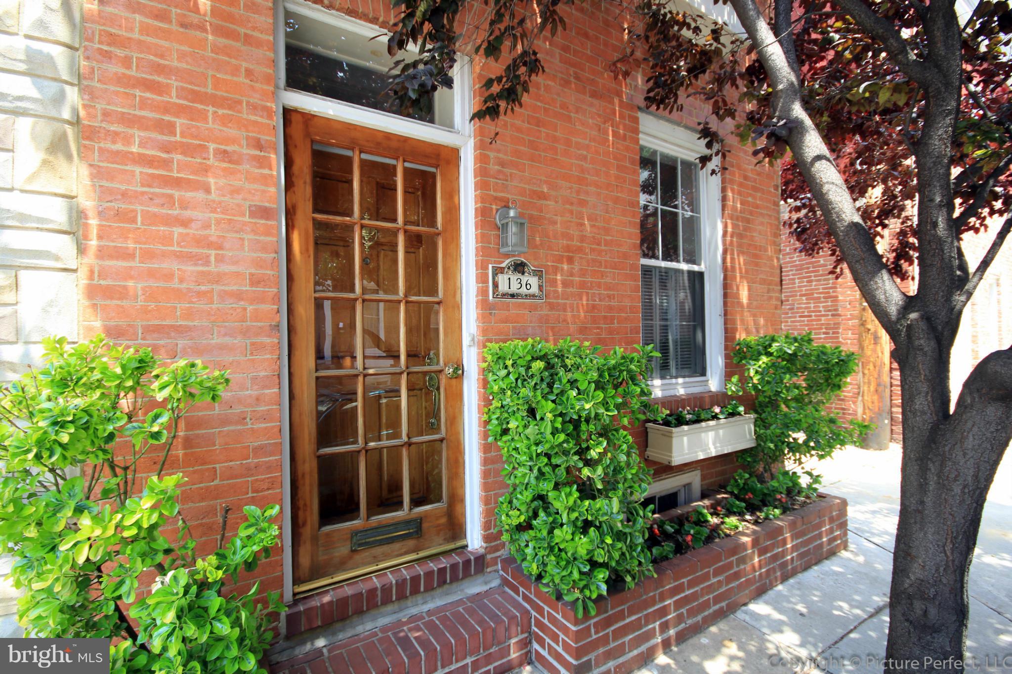 136 Gittings Street Baltimore, MD 21230 - Photo 2 of 30 Exterior (Front)