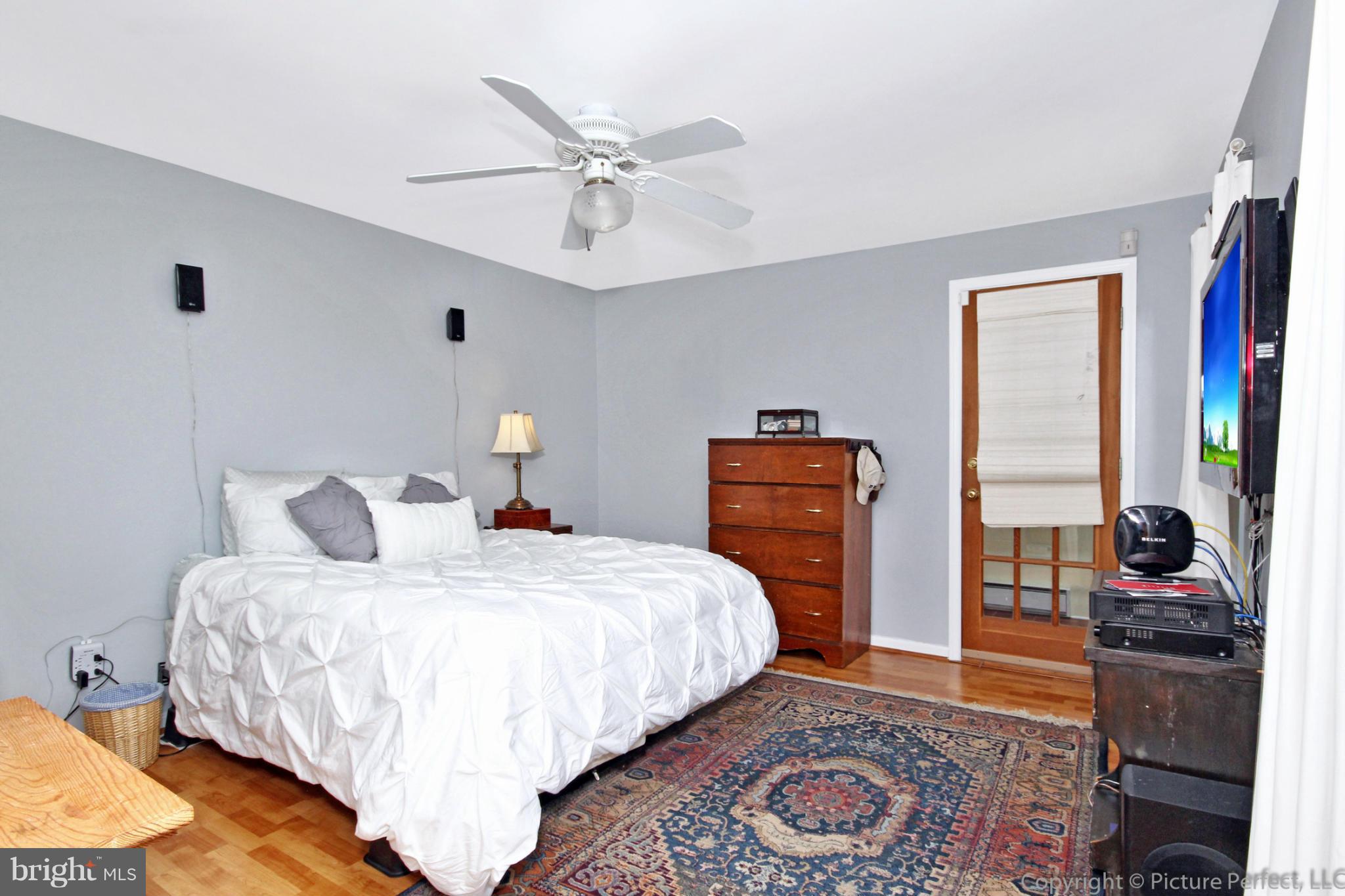 136 Gittings Street Baltimore, MD 21230 - Photo 12 of 30 Bath (Master)