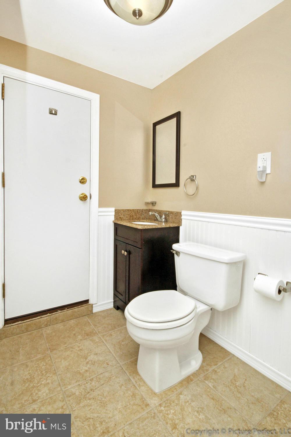 136 Gittings Street Baltimore, MD 21230 - Photo 18 of 30 Bath